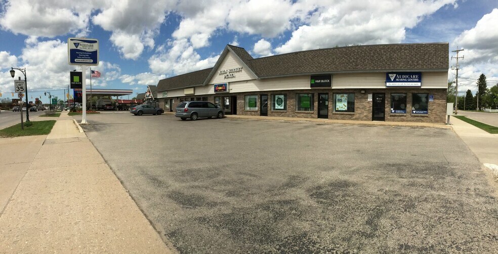 More Photos Of 604 W Main St, Gaylord Office For Lease