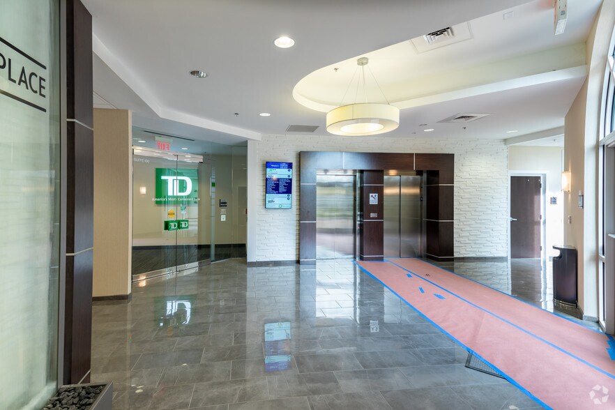 More Photos Of 331 E Main St, Rock Hill Coworking Space