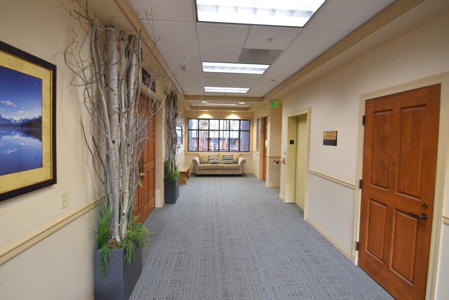 More Photos Of 1475 SW Chandler Ave, Bend Medical For Lease