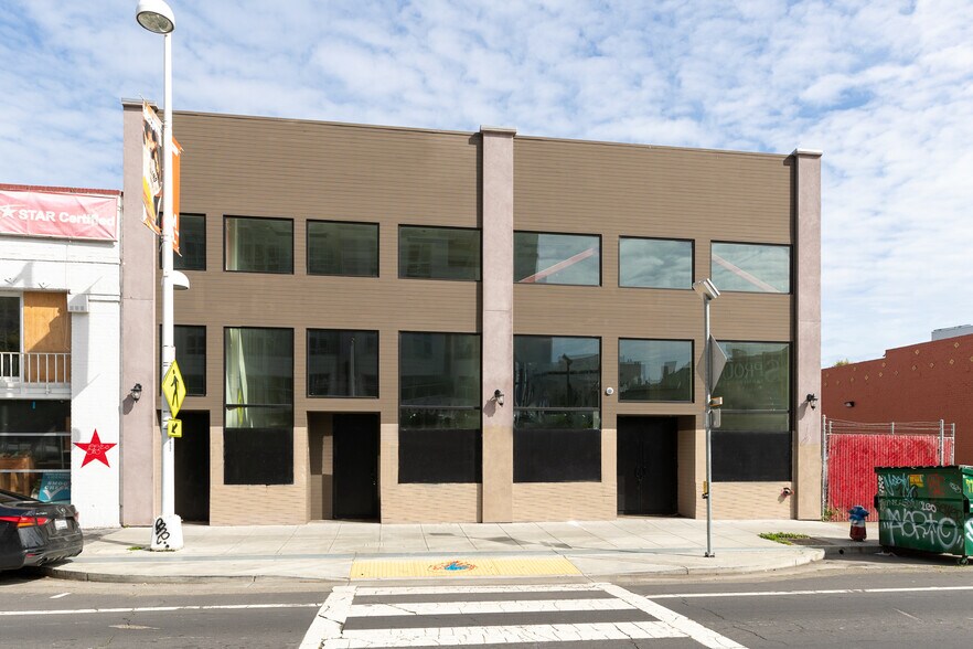 More Photos Of 3050-3052 Broadway, Oakland Storefront For Sale