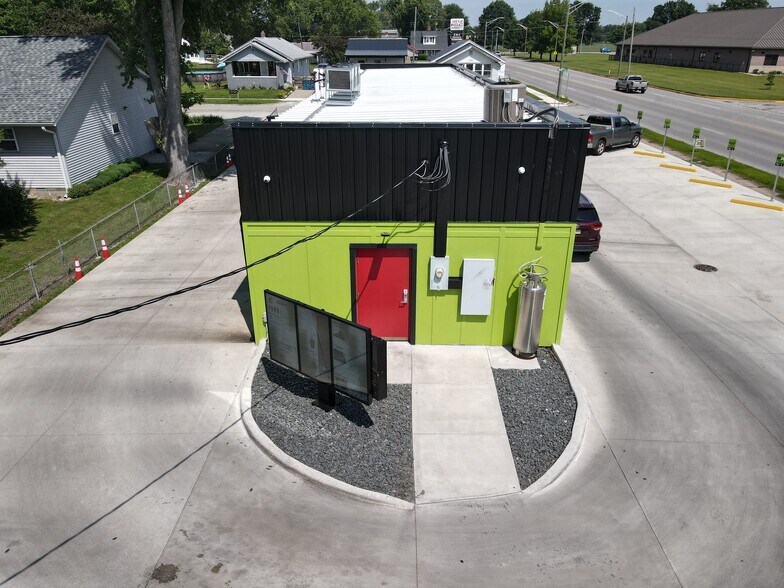 More Photos Of 3425 S 6th St, Terre Haute General Retail For Sale