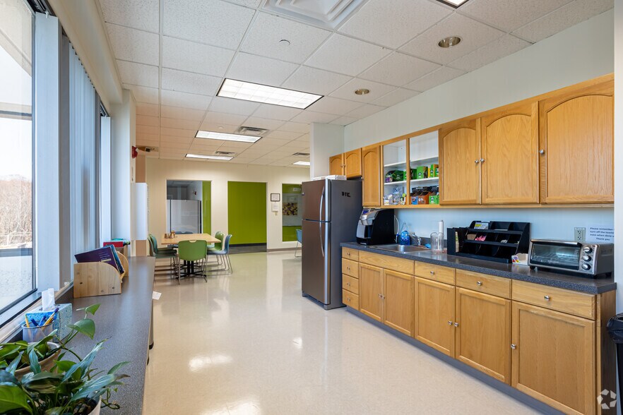 More Photos Of 234-240 Copeland St, Quincy Medical For Sale