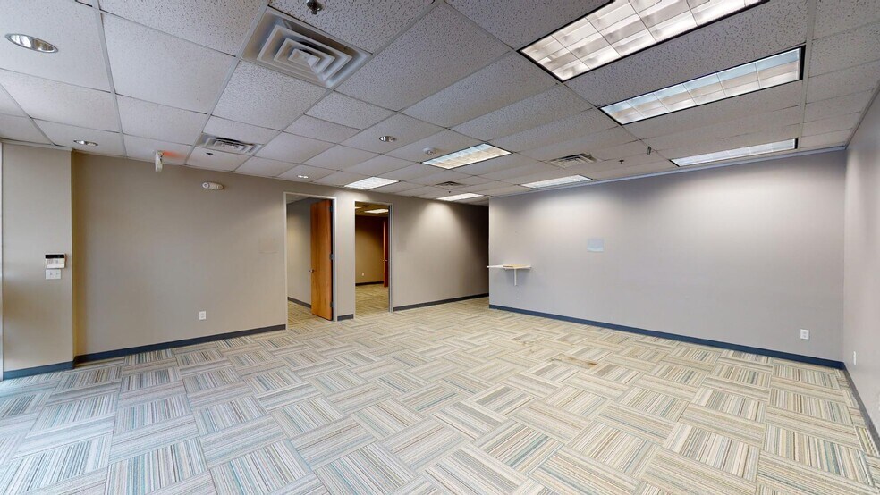 More Photos Of 7020 Hwy 290 E, Austin Flex For Lease