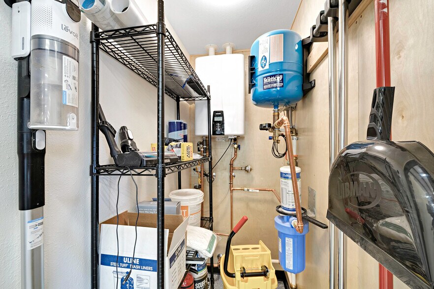 More Photos Of 81184 CA-70, Beckwourth Industrial For Sale