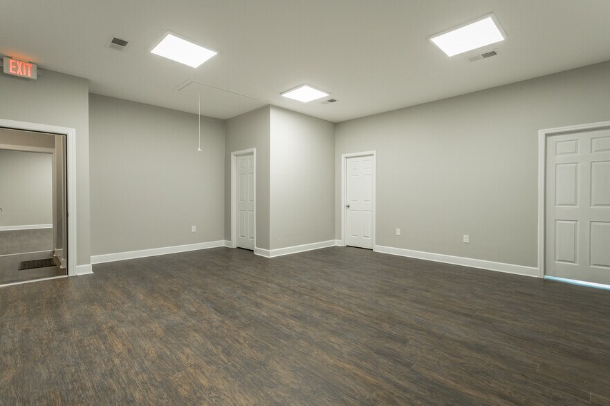 More Photos Of 7385 Applegate Ln, Chattanooga Medical For Lease