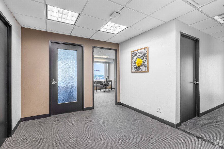 More Photos Of 101 Park Ave, Oklahoma City Coworking Space