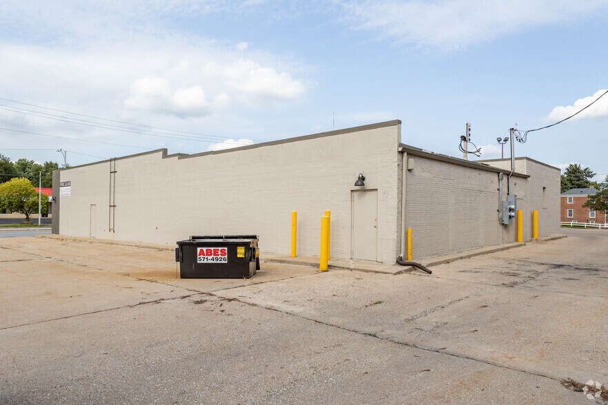 More Photos Of 5419 NW Radial Hwy, Omaha Office For Lease