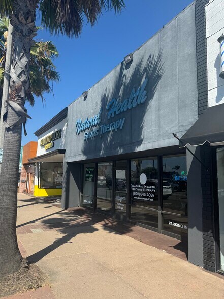 More Photos Of 1784 Newport Blvd, Costa Mesa General Retail For Lease