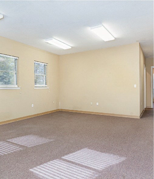 More Photos Of 4304 Tate Springs Rd, Arlington Medical For Sale