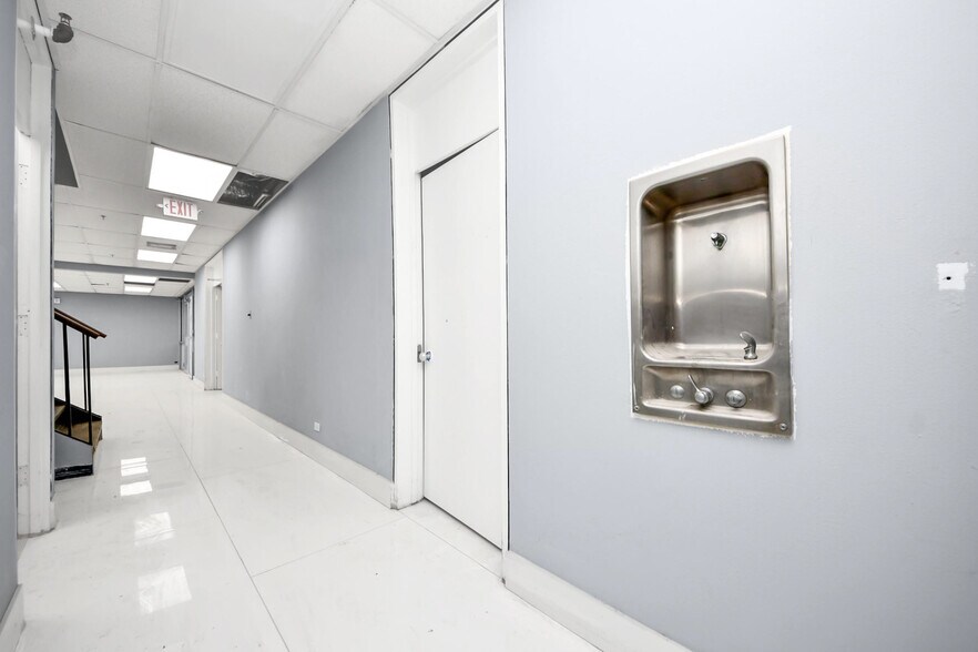 More Photos Of 1100 Jackson St, Richmond Freestanding For Sale