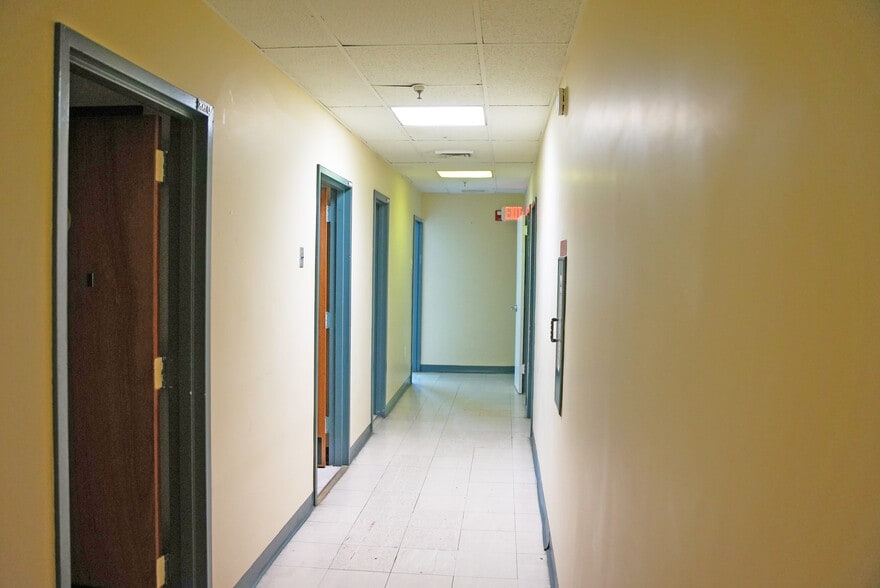 More Photos Of 194 Clinton Ave, Newark Medical For Lease