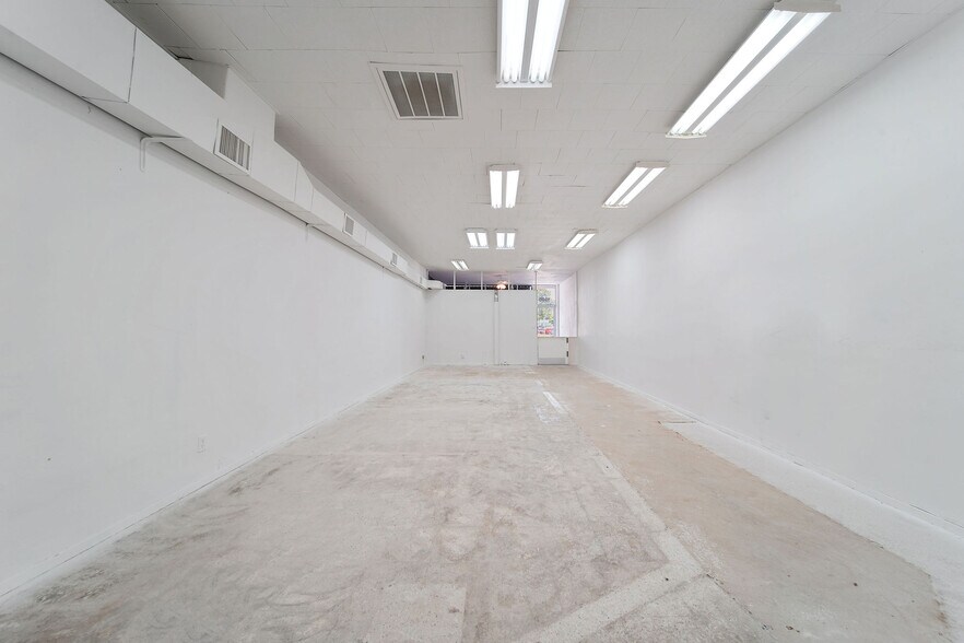 More Photos Of 1902 E Oakland Park Blvd, Fort Lauderdale Unknown For Lease