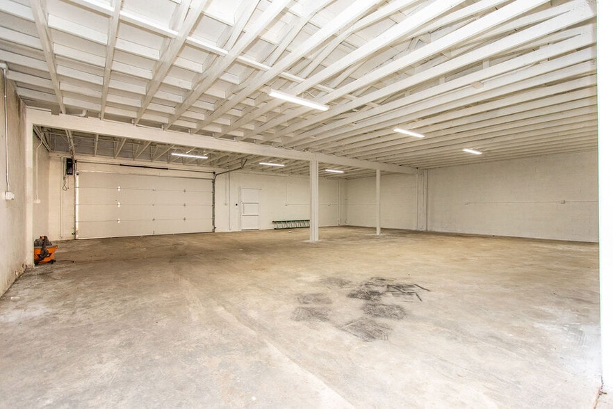 More Photos Of 408 S 1st St, Turlock Warehouse For Sale