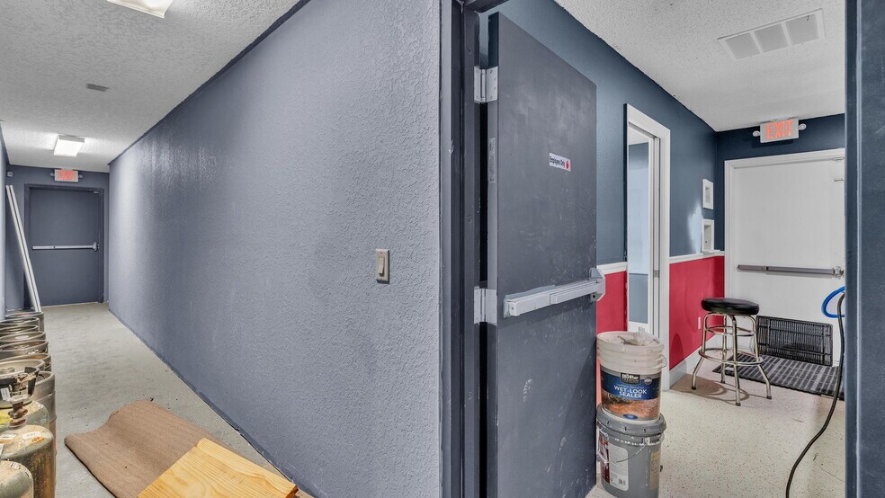 More Photos Of 4314 N Suncoast Blvd, Crystal River Office For Sale