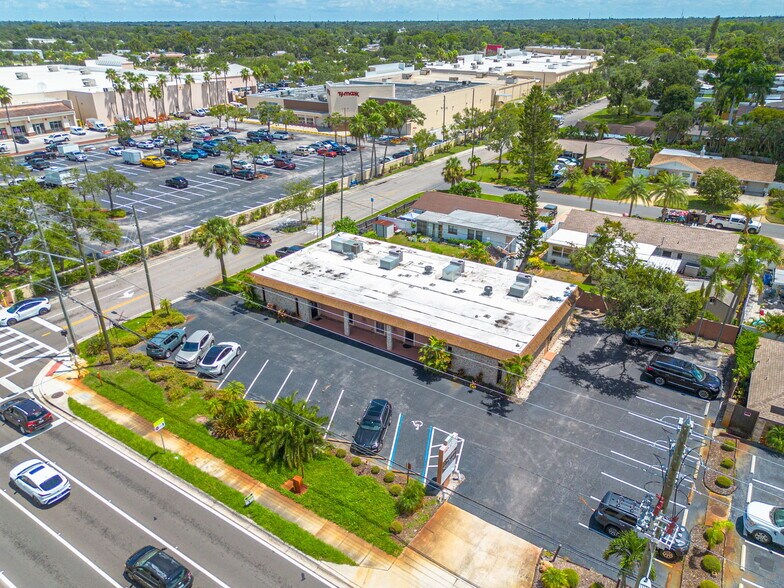 More Photos Of 1751 66th St N, Saint Petersburg Medical For Lease