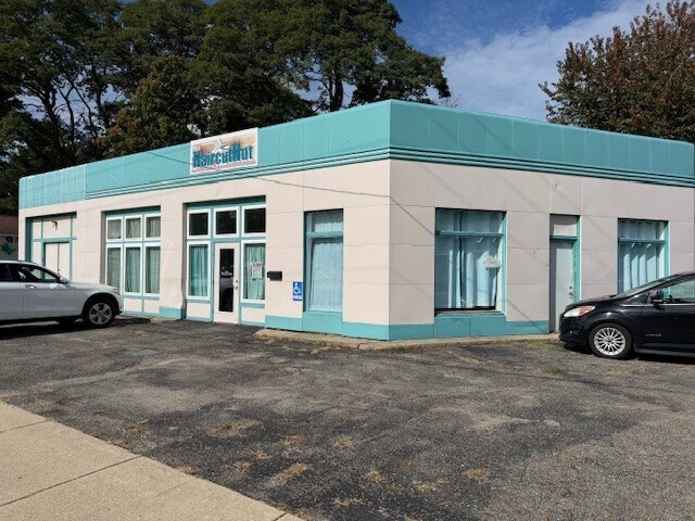 More Photos Of 203 N Main St, Wayland General Retail For Sale