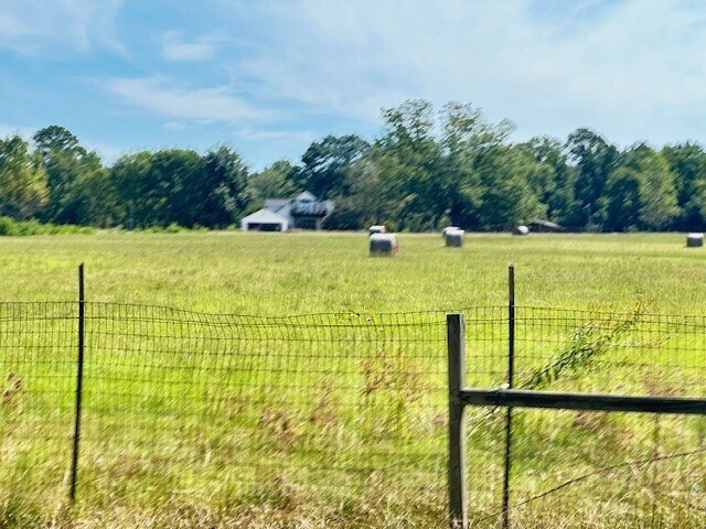 More Photos Of 920 Riser Rd, Ruston Flex For Sale