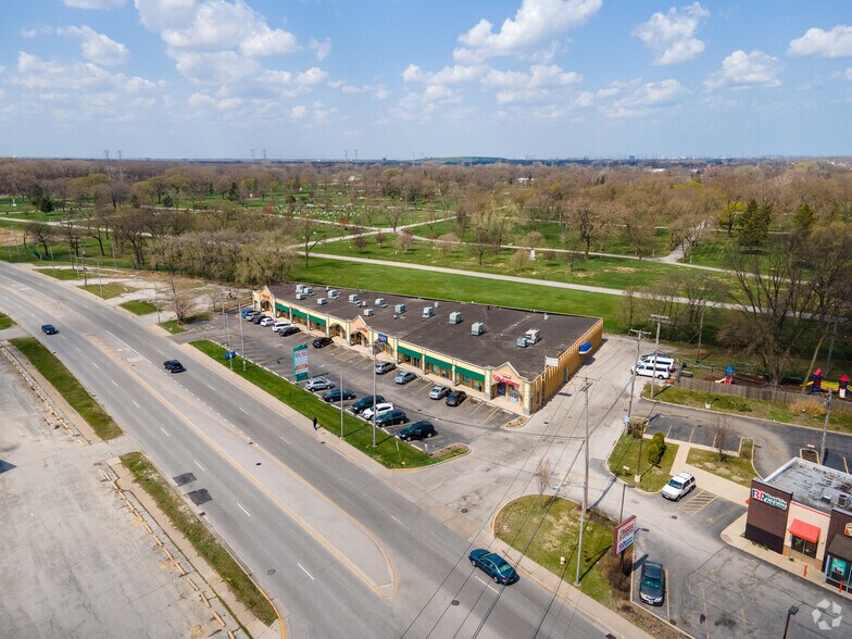 More Photos Of 668-704 River Oaks Dr, Calumet City Unknown For Lease