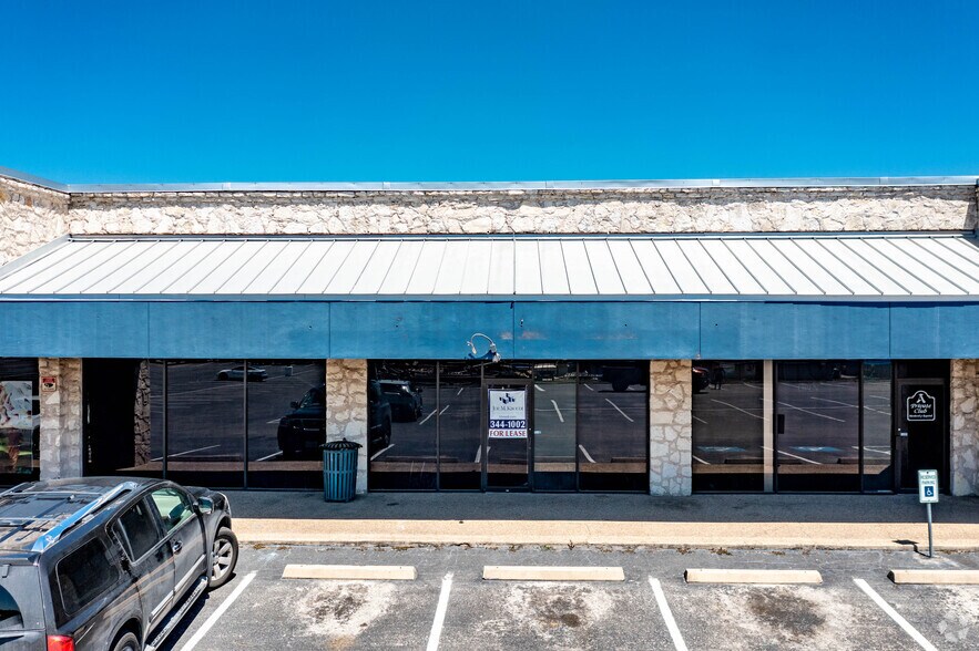 More Photos Of 9323 Perrin Beitel Rd, San Antonio Unknown For Lease