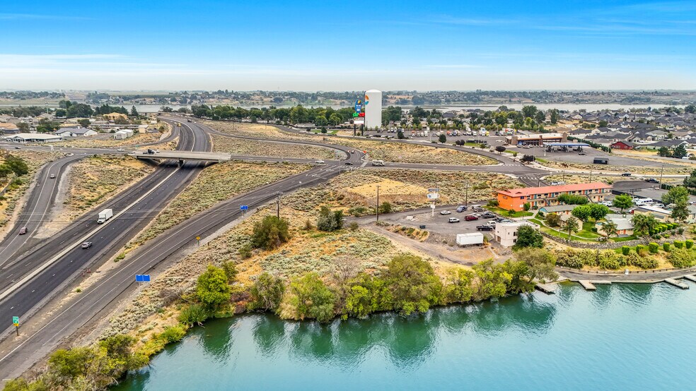 More Photos Of NNA NNA West Lakeshore Court Ct, Moses Lake Land For Sale