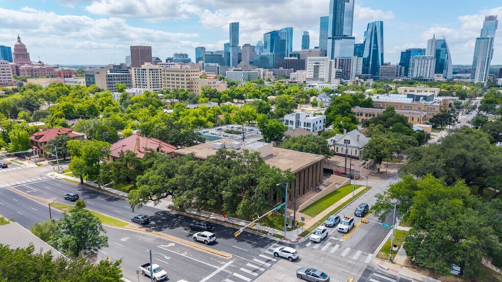 More Photos Of 1411 West Ave, Austin Office For Sale