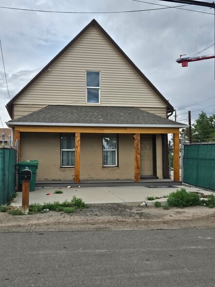 More Photos Of 575 E 49th Ave, Denver Warehouse For Lease