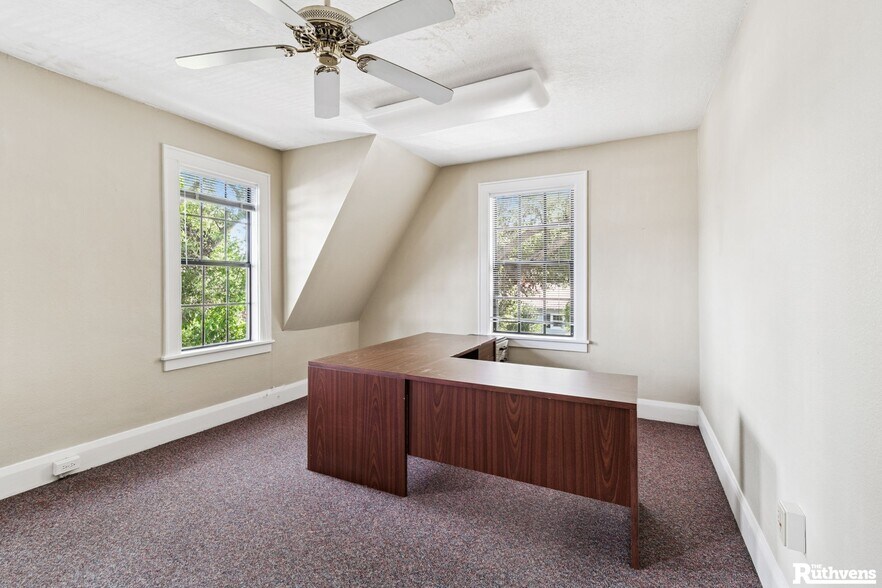 More Photos Of 114 Palmola St, Lakeland Office Residential For Lease