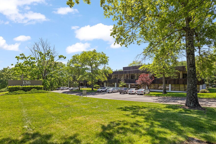 More Photos Of 136 Summit Ave, Montvale Office For Lease