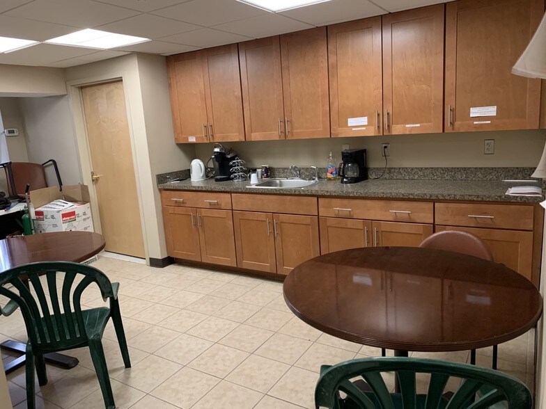 More Photos Of 2520 John F Kennedy Blvd, Jersey City Multifamily For Sale