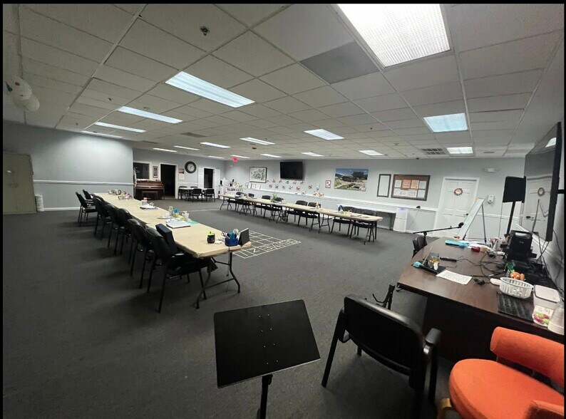 More Photos Of , Philadelphia Unknown For Sale