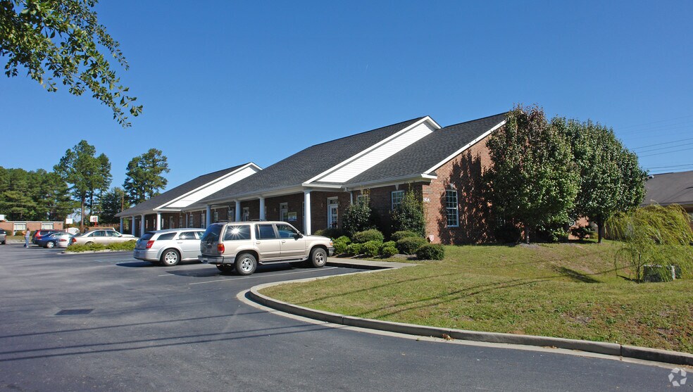 More Photos Of 1904 Sunset Blvd, West Columbia Loft Creative Space For Lease