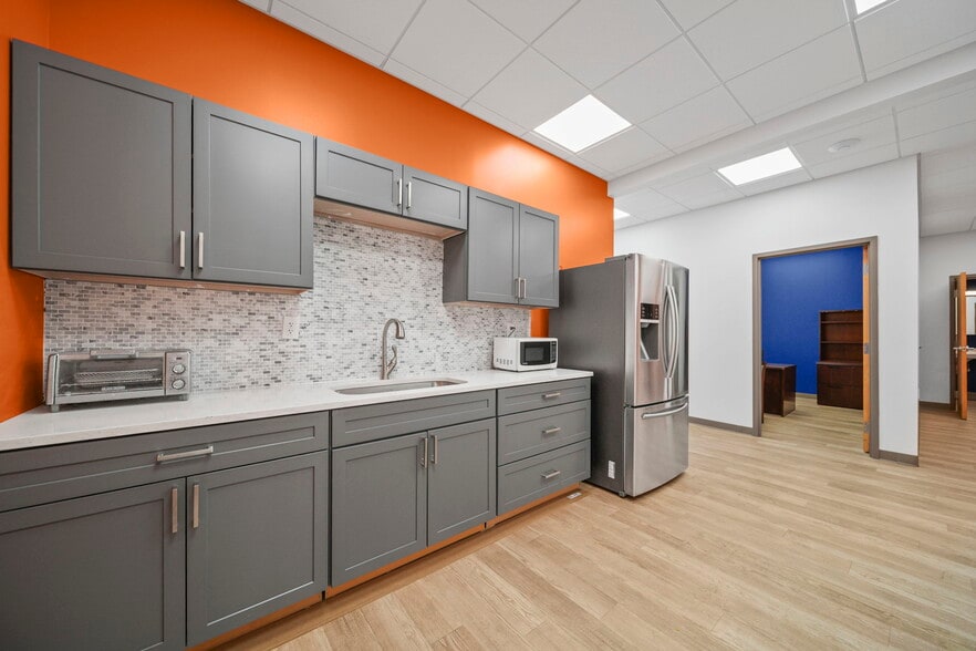 More Photos Of 814 NC Highway 24 27 Byp, Albemarle General Retail For Lease