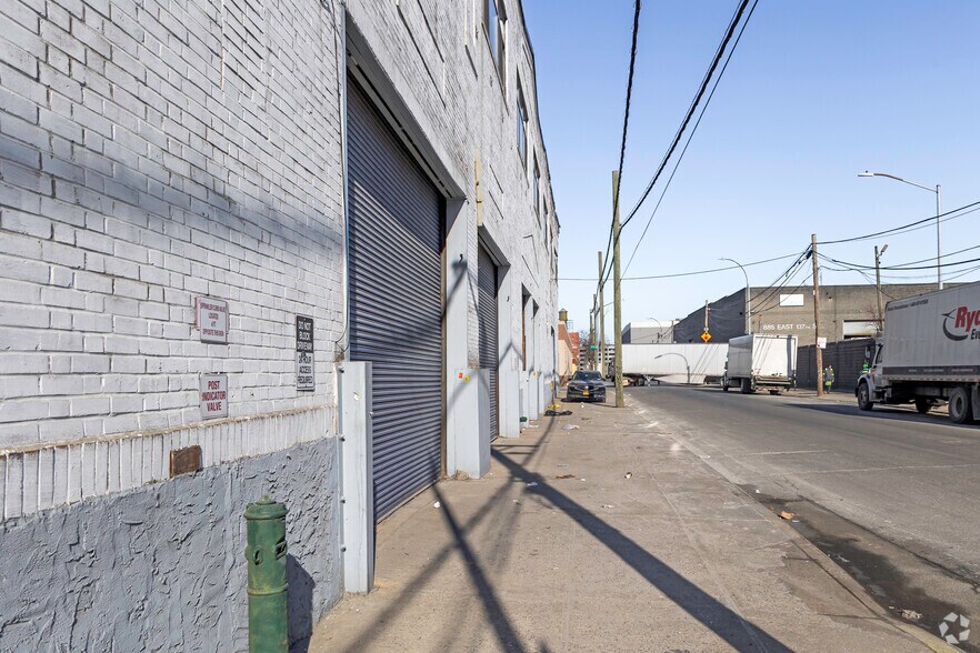 More Photos Of 845 E 136th St, Bronx Warehouse For Sale