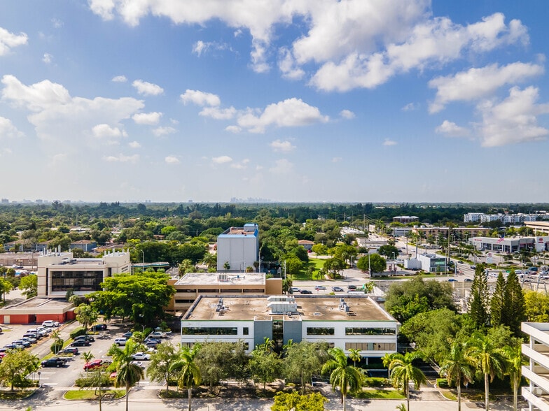 More Photos Of 150 NW 168th St, North Miami Beach Medical For Lease
