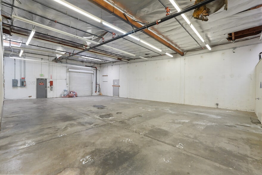 More Photos Of 29490-29496 Mission Blvd, Hayward Office For Sale