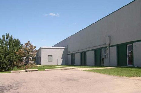 More Photos Of 29031-29045 Airport Dr, Romulus Unknown For Lease