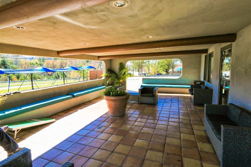 More Photos Of 950 McEver Rd, Gainesville Carwash For Sale