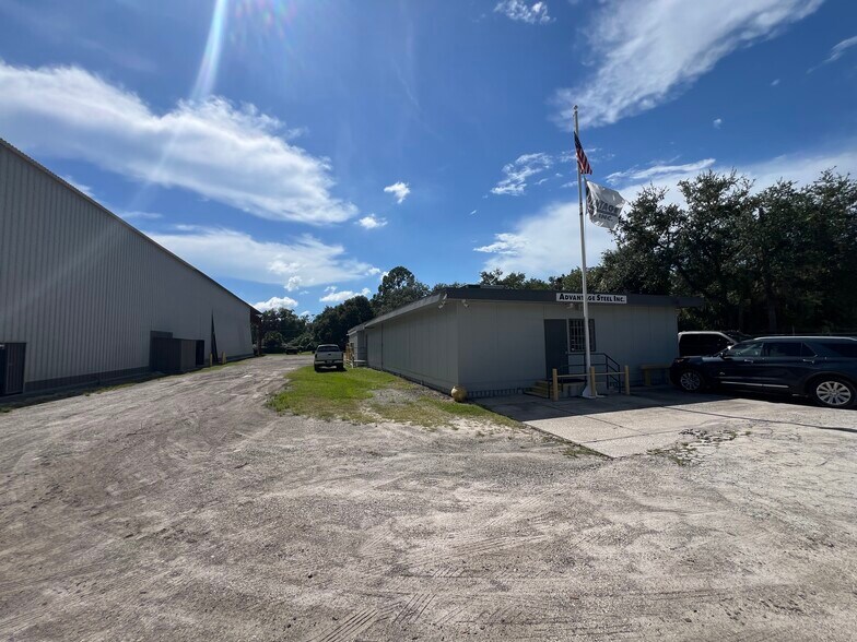 More Photos Of 5101 S 24th Ave, Tampa Manufacturing For Sale