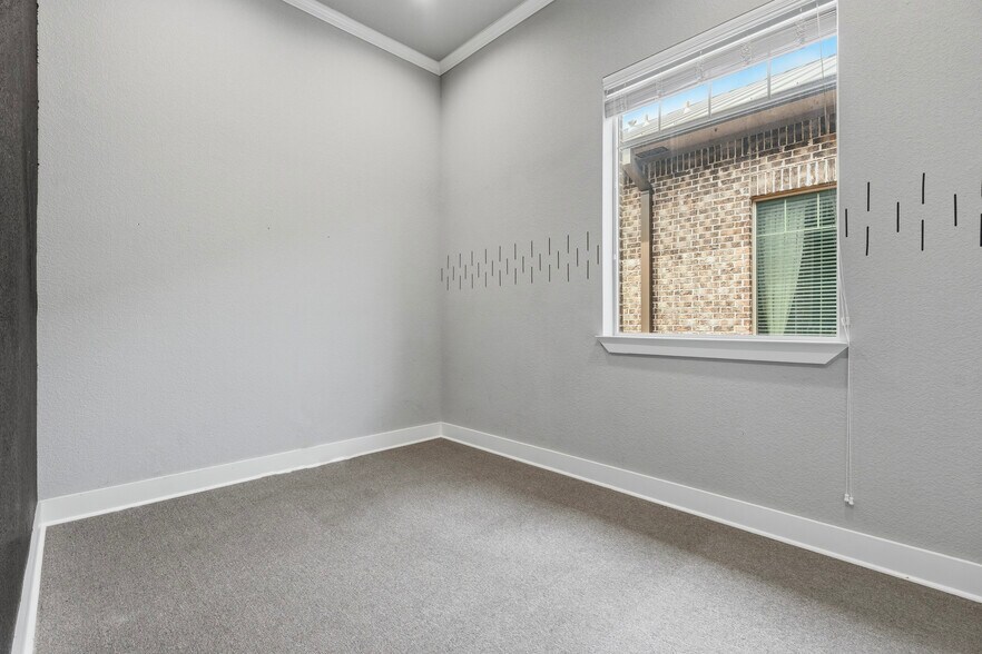 More Photos Of 5899 Preston Rd, Frisco Office For Sale