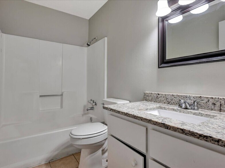 More Photos Of 15890 N US Highway 59, Garrison Apartments For Sale