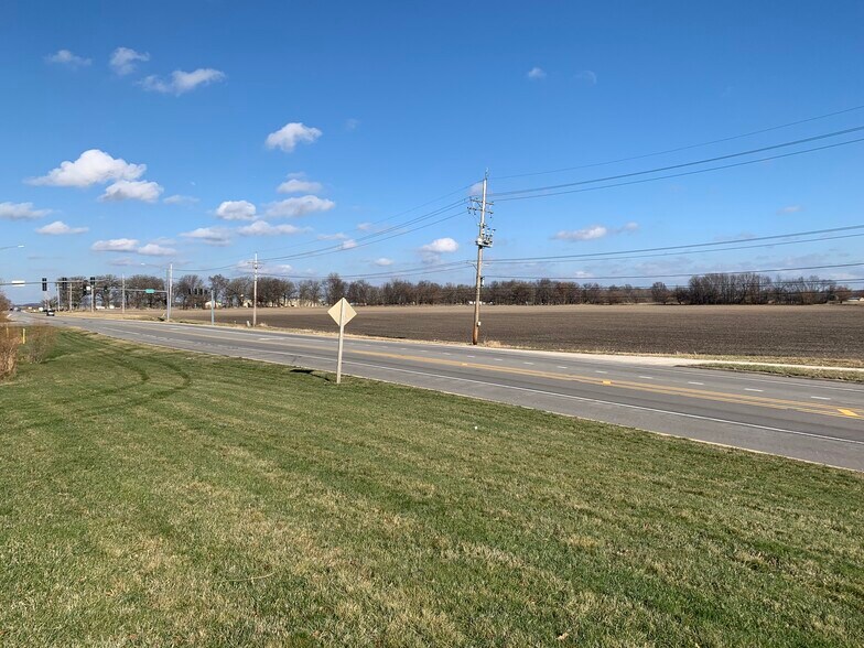 More Photos Of 1 & 2 BOOMBAH Blvd, Yorkville Land For Sale