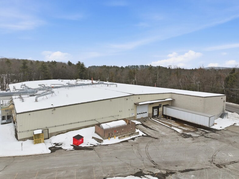 More Photos Of 164 Fredette St, Gardner Manufacturing For Lease