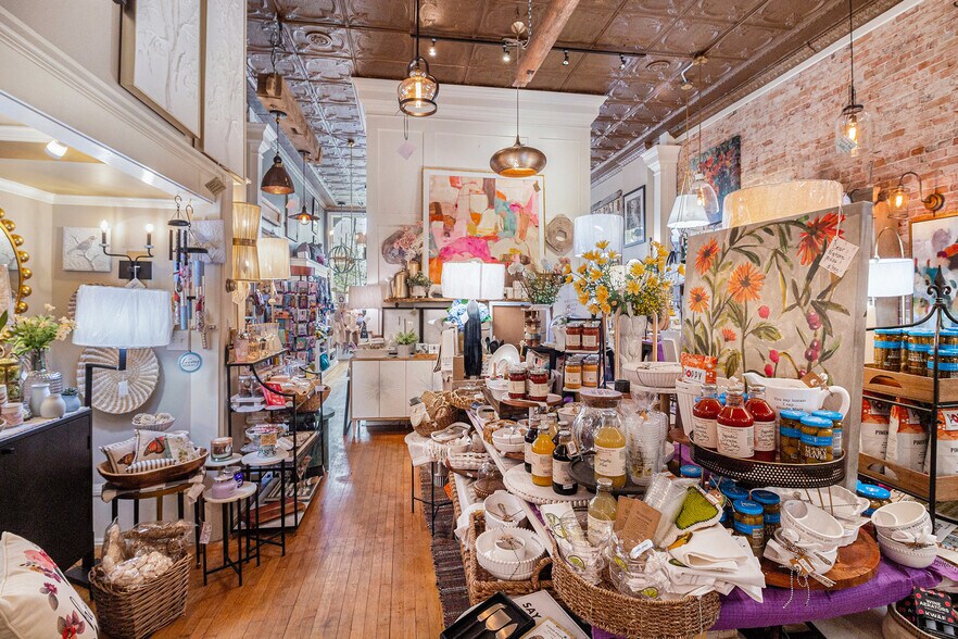 More Photos Of 101 N Lafayette St, South Lyon Storefront Retail Office For Sale