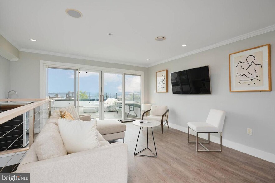 More Photos Of 1461 Chapin St NW, Washington Apartments For Sale