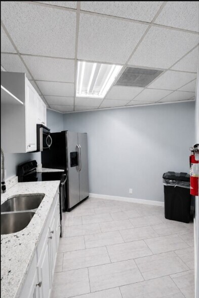 More Photos Of 707 24th St, Ogden Medical For Lease