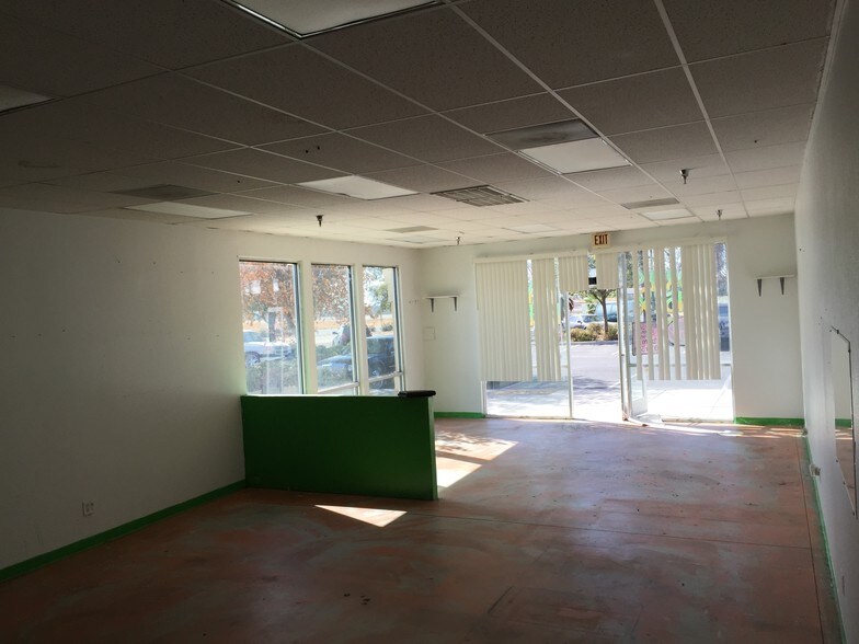 More Photos Of 21651 W Manning Ave, San Joaquin Unknown For Lease