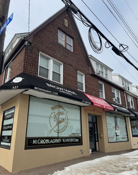 Primary Photo Of 637 Willis Ave, Williston Park Storefront Retail Office For Lease