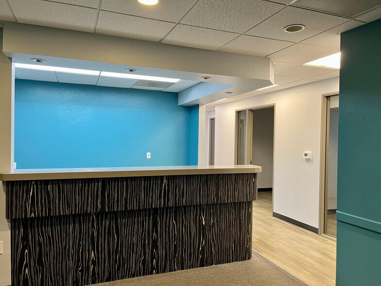 More Photos Of 2480-2482 Mission St, San Francisco Medical For Lease