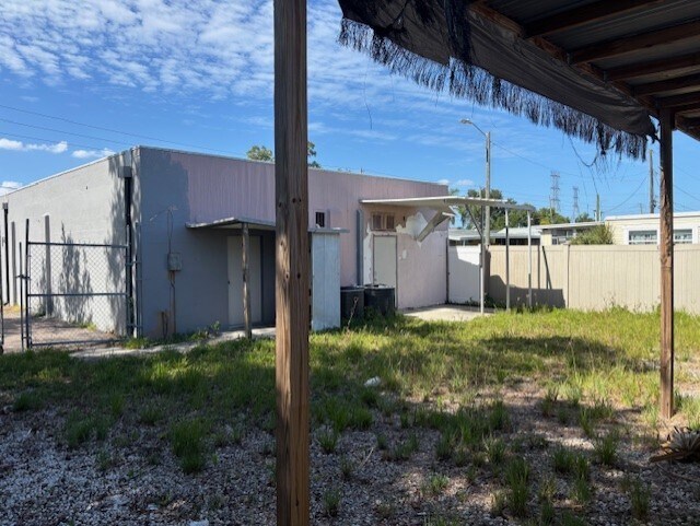 More Photos Of 2596 Nursery Rd, Clearwater Medical For Lease