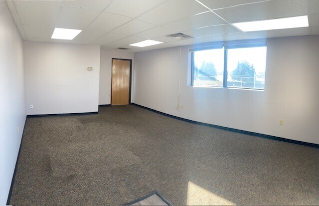 More Photos Of 1760 Frebis Ave, Columbus Warehouse For Lease